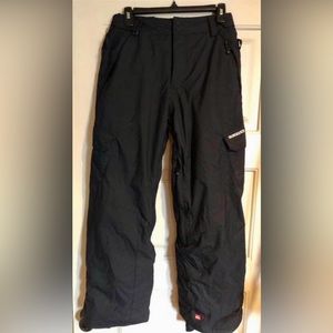 Quicksilver Regular Fit QuikTech 5,000 MM Youth Collection Snowboarding Pants